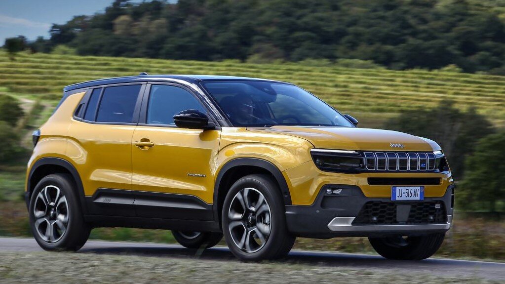 JEEP AVENGER ELECTRIC HATCHBACK 115kW Summit 54kWh 5dr Auto